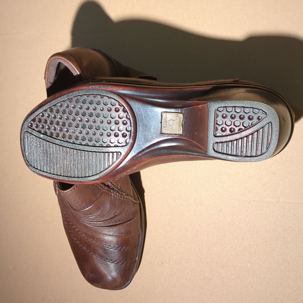 Brown Leather Earth Origins Size 8M Archer style wrapped loafers - Picture 8 of 12